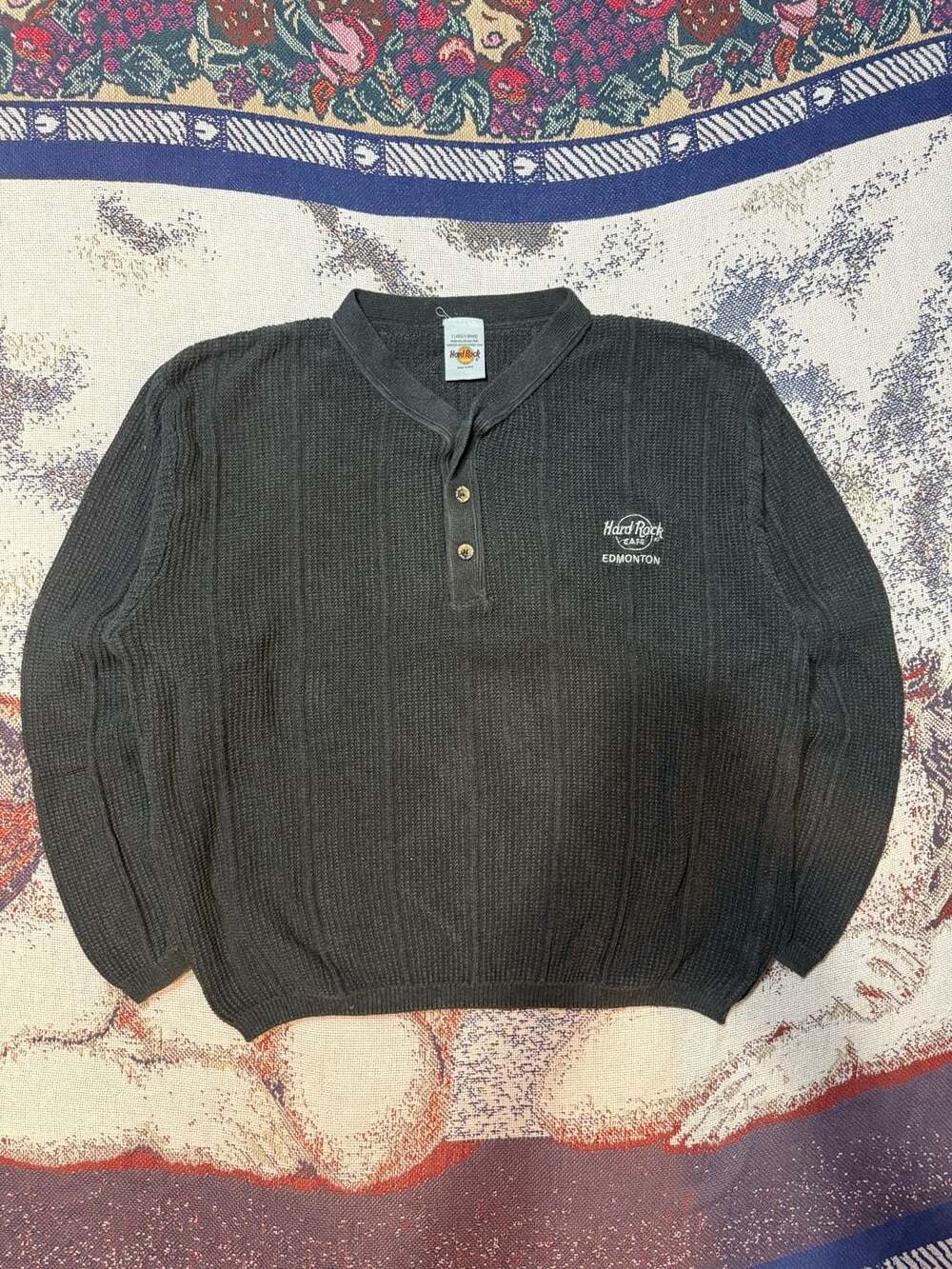 Vintage Hard Rock Cafe Edmonton Thermal Rib-Knit 3-Button Henley Sweater